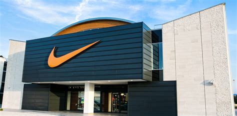 the mall firenze nike|mall stores firenze.